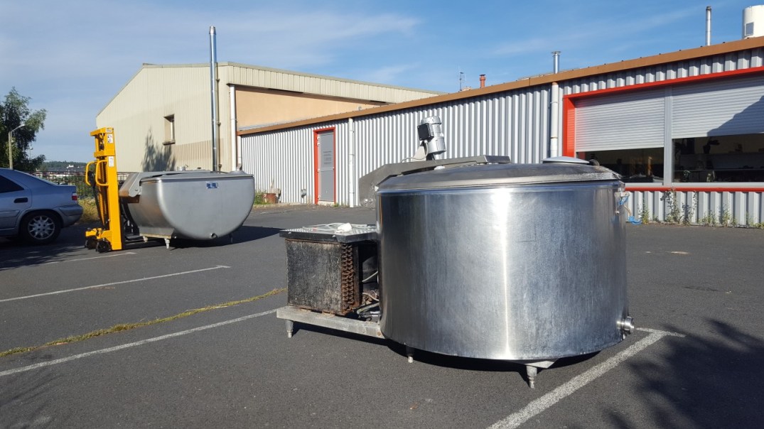 cuve eau chaude eau froide